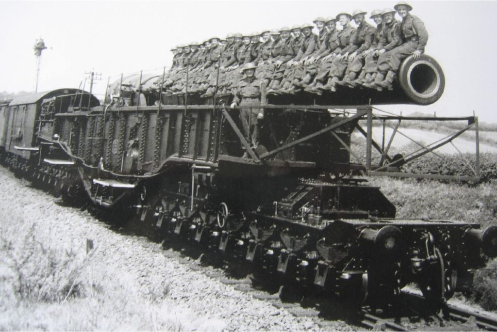 BL_18_inch_Howitzer_Ashbury_Station_WWII